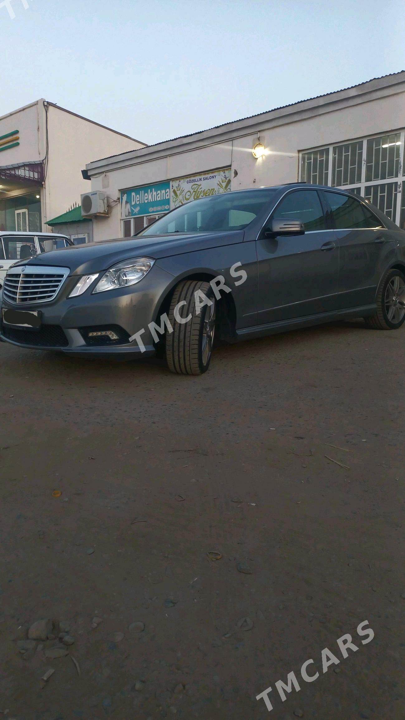 Mercedes-Benz E350 2011 - 265 000 TMT - Türkmenabat - img 6