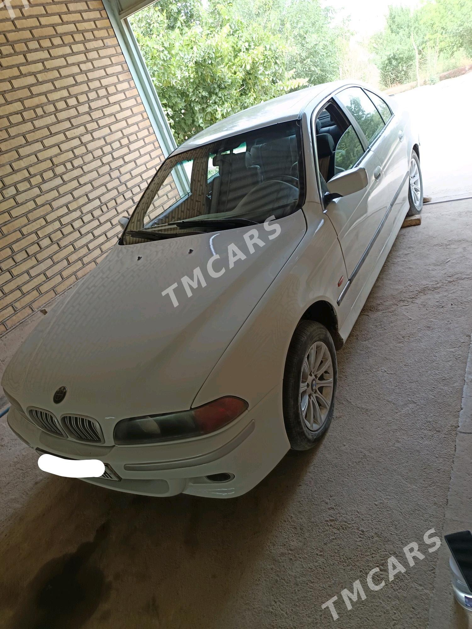 BMW E39 1996 - 65 000 TMT - Теджен - img 3