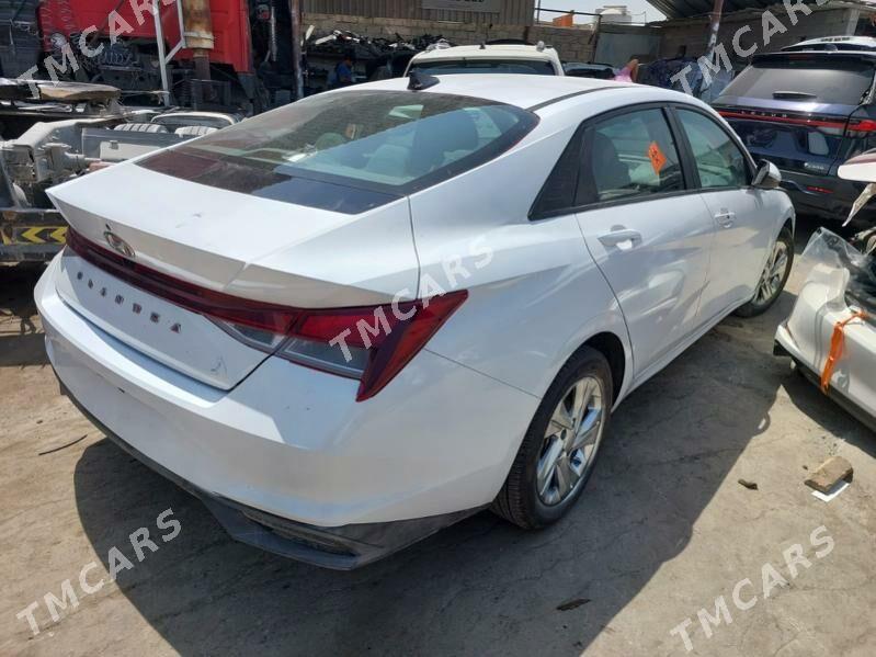 Hyundai Elantra 2022 - 210 000 TMT - Мары - img 5