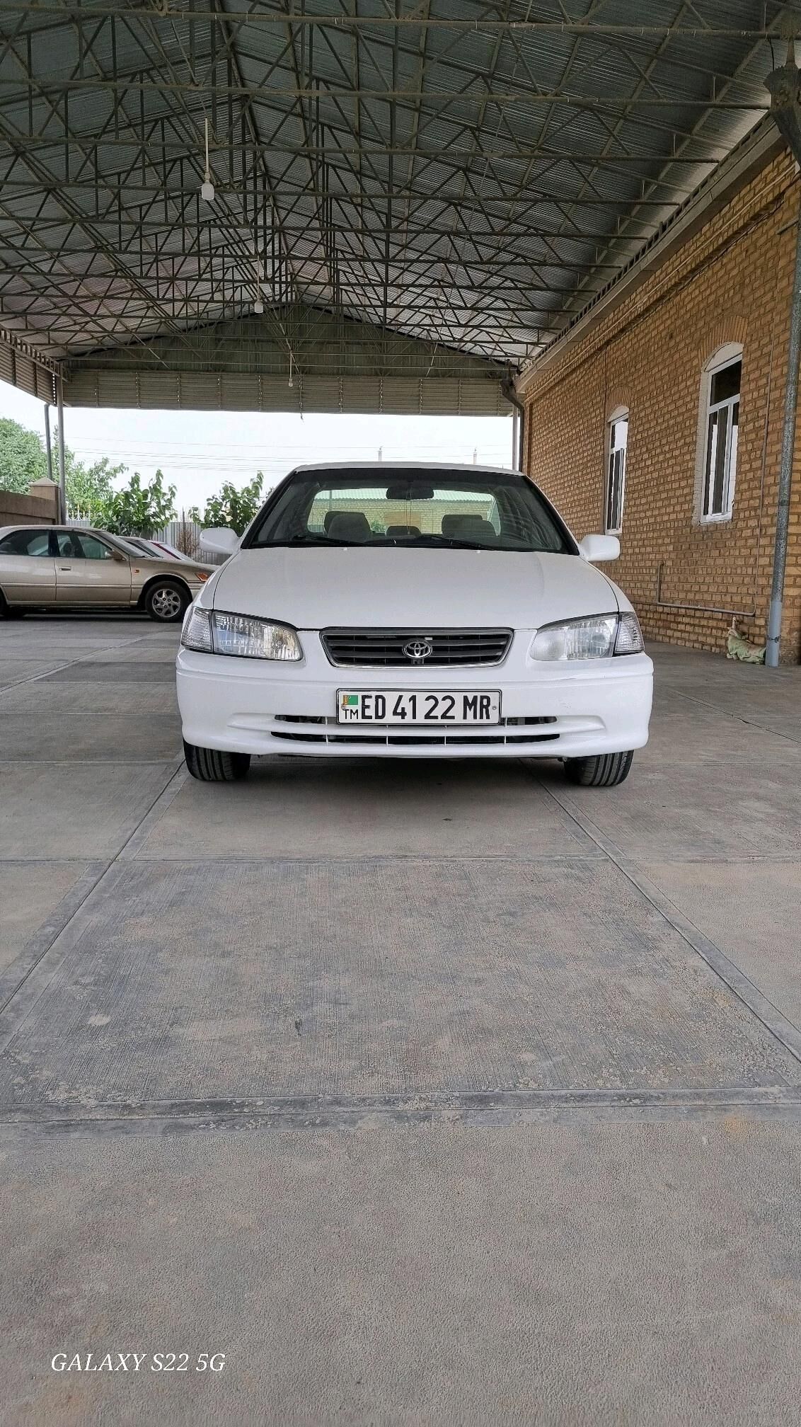Toyota Camry 1998 - 120 000 TMT - Мары - img 2