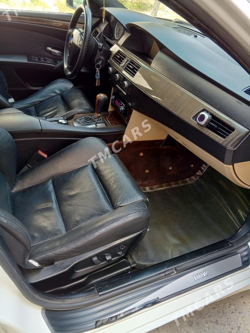 BMW E60 2004 - 140 000 TMT - Туркменабат - img 2