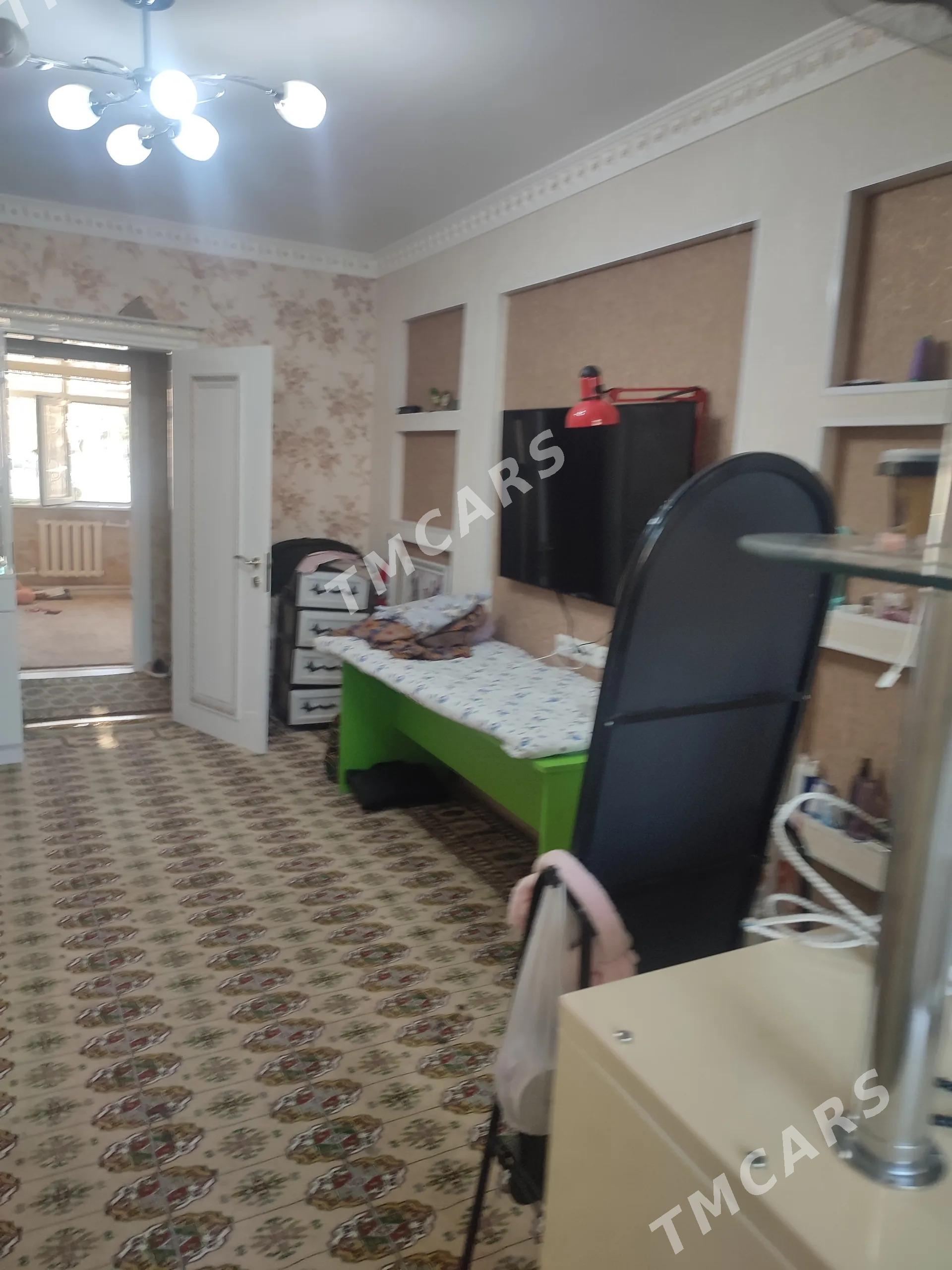 Продаю квартира 4 мкр - 4 mkr - img 2