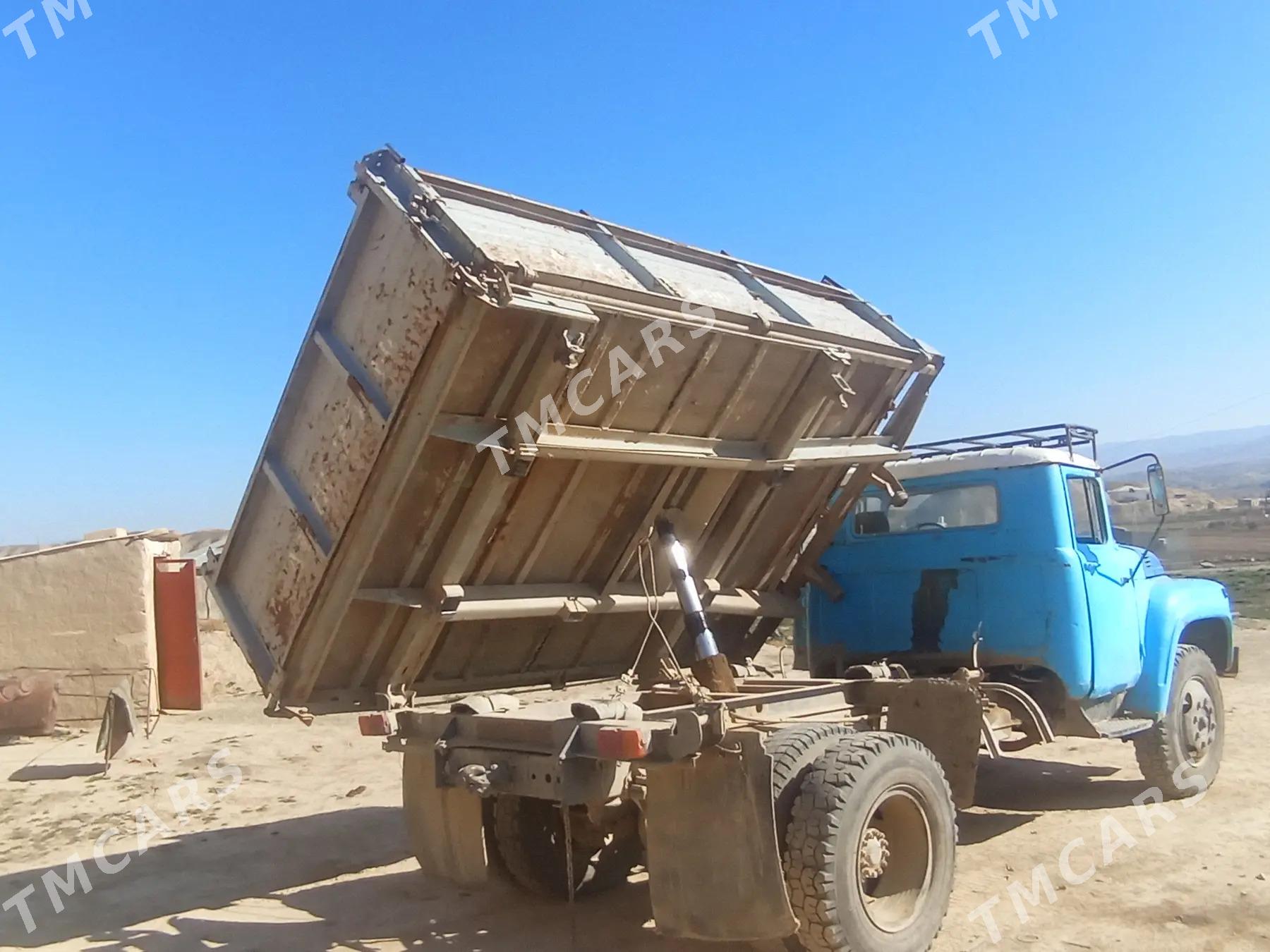 Zil 130 1995 - 40 000 TMT - Magtymguly - img 3