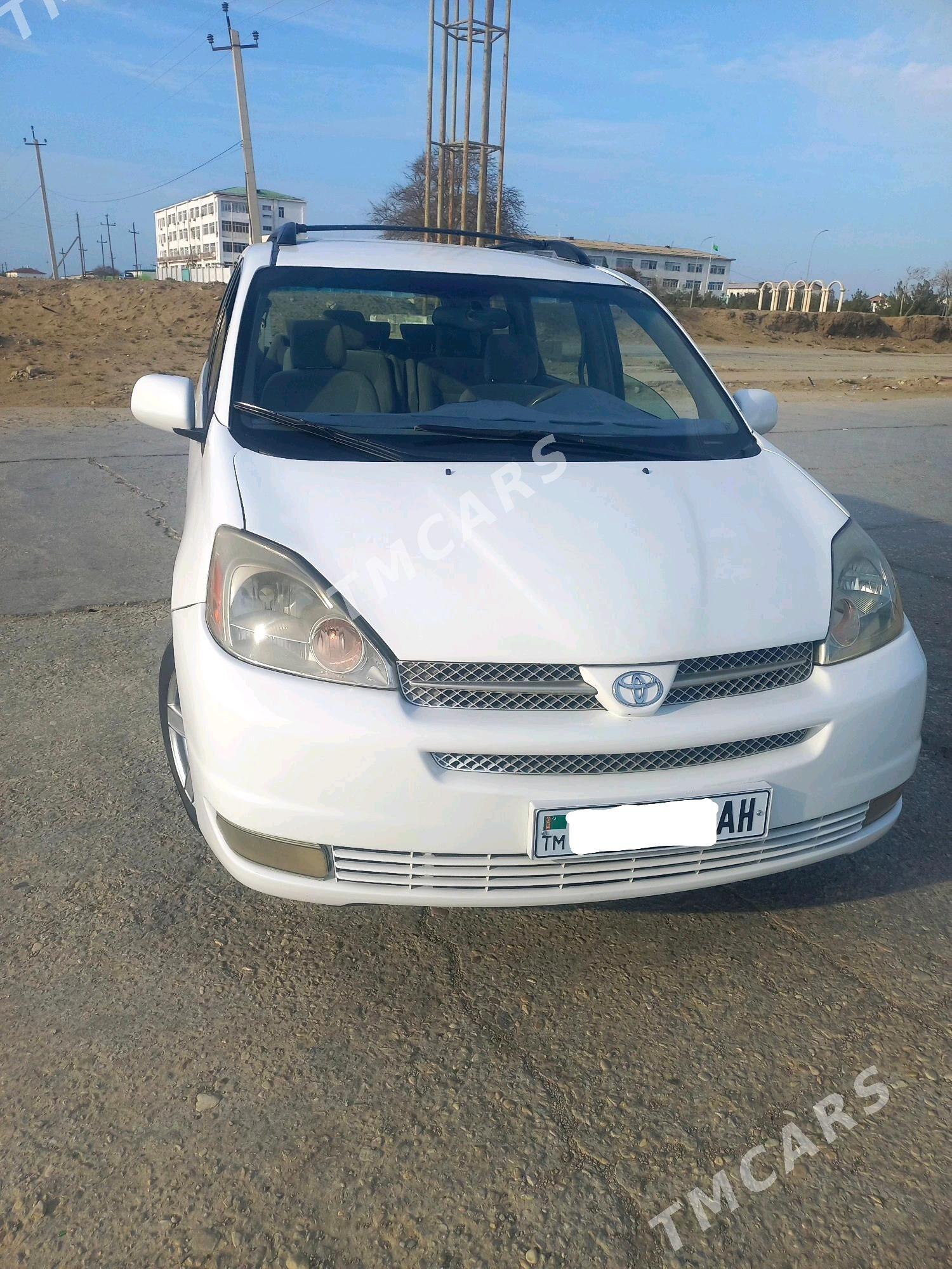 Toyota Sienna 2005 - 169 000 TMT - Хазар - img 1