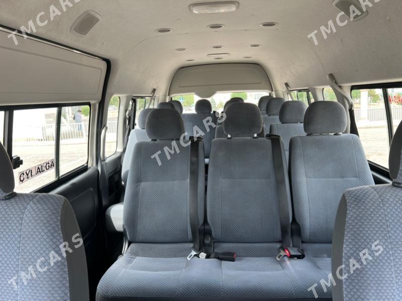 Toyota Hiace 2013 - 550 000 TMT - Aşgabat - img 3