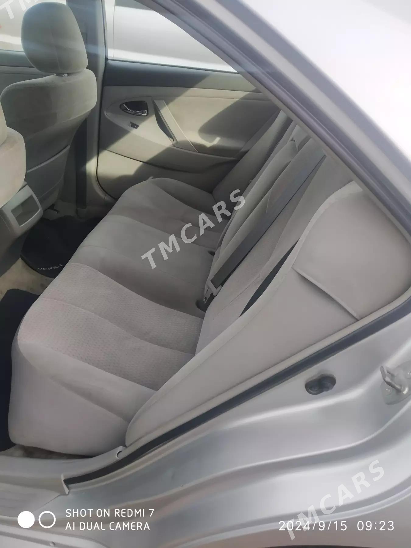 Toyota Camry 2010 - 200 000 TMT - Görogly (Tagta) - img 2