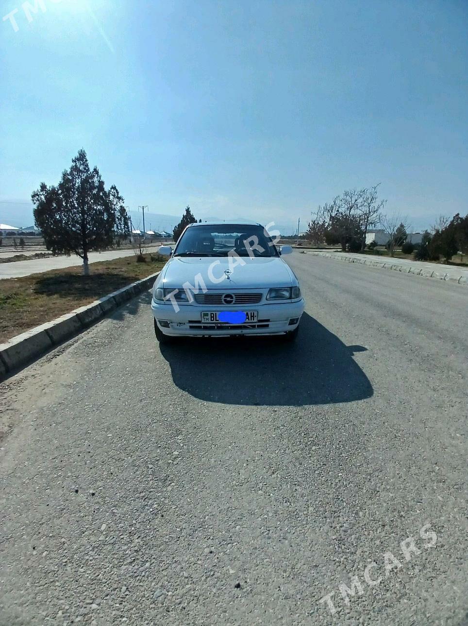 Opel Astra 1995 - 50 000 TMT - Бахарден - img 5
