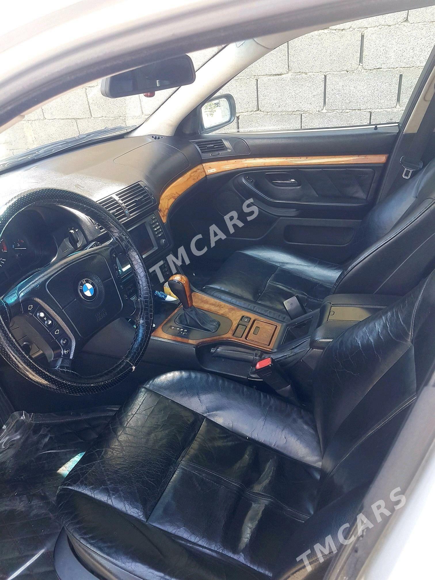 BMW 530 2001 - 109 000 TMT - Bäherden - img 5