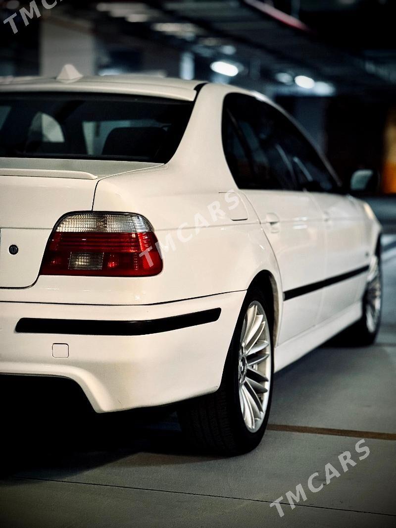 BMW E39 2001 - 100 000 TMT - Aşgabat - img 3