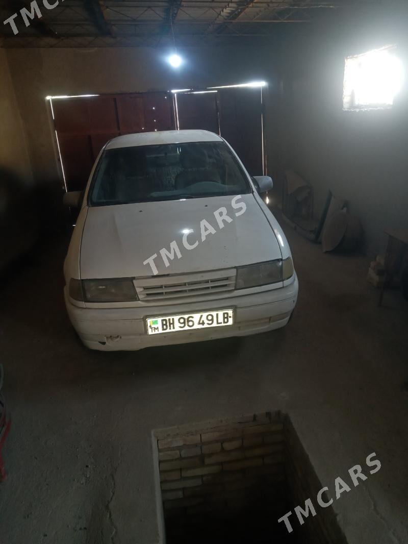 Opel Vectra 1992 - 25 000 TMT - Darganata - img 1