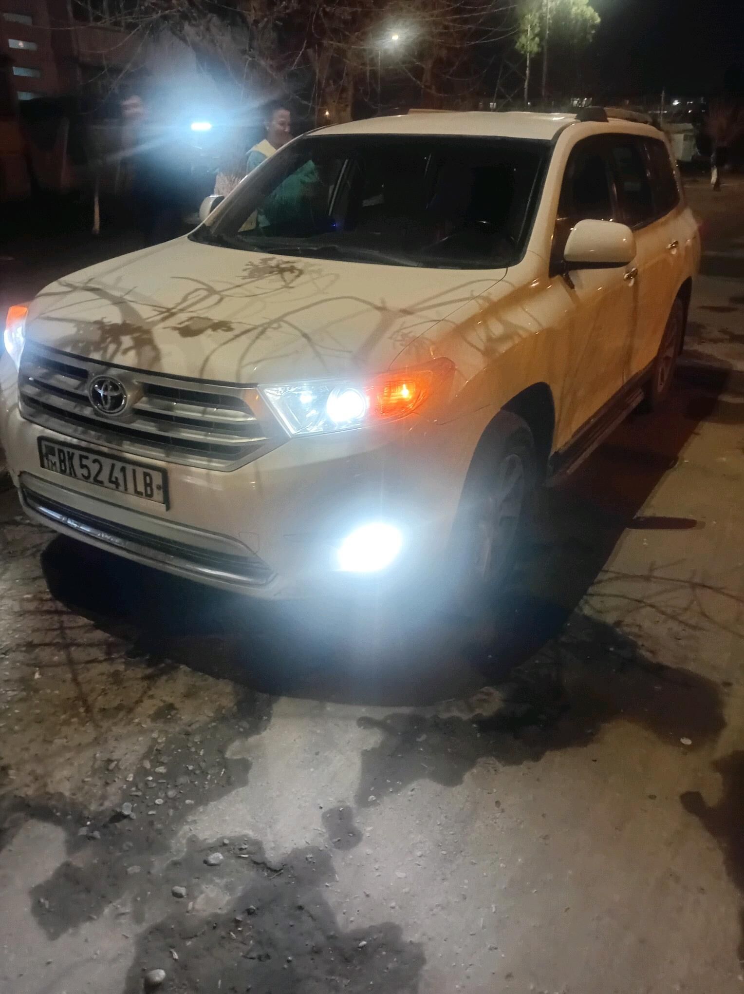 Toyota Highlander 2011 - 280 000 TMT - Туркменабат - img 2