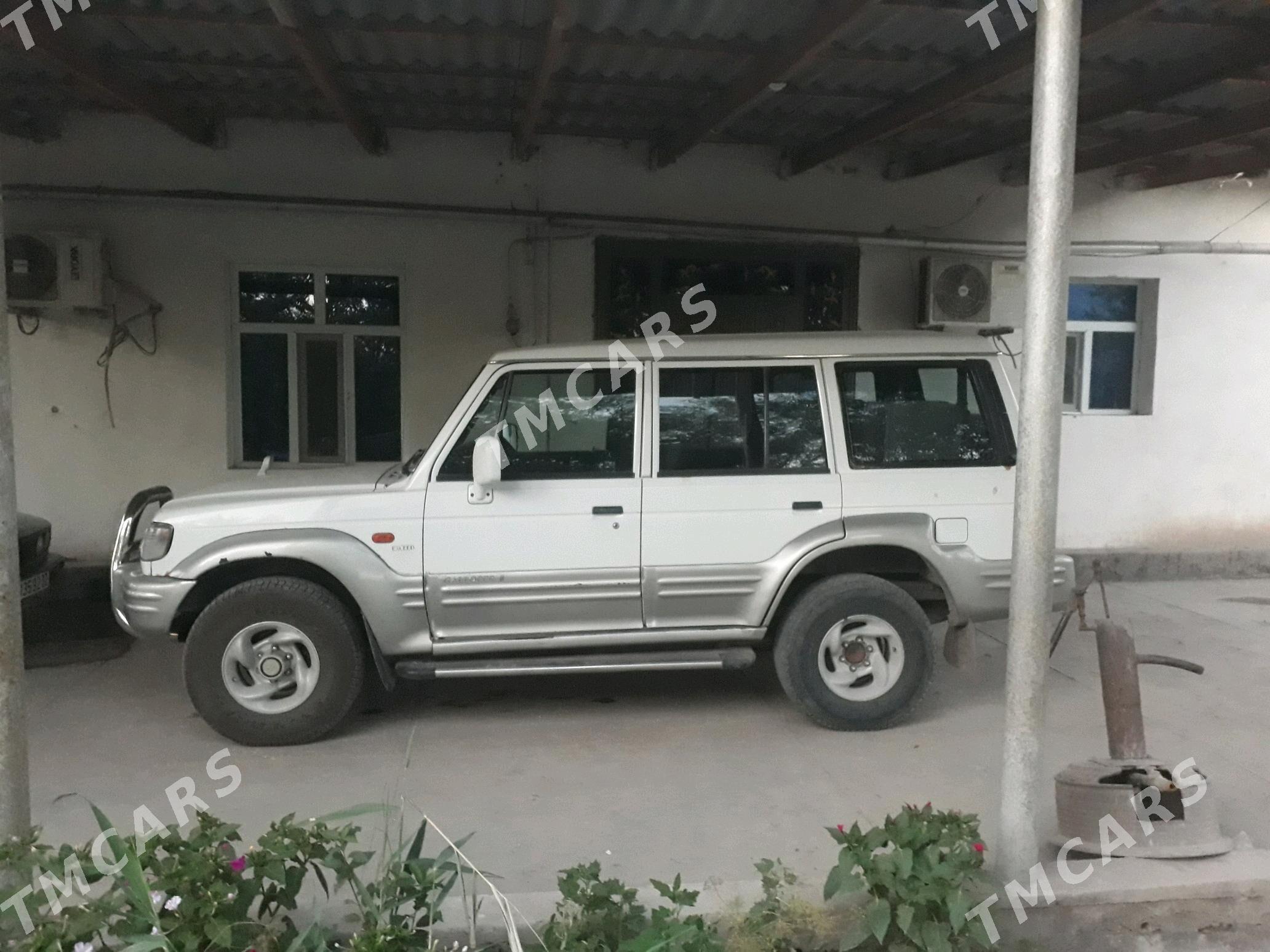 Hyundai Galloper 2000 - 70 000 TMT - Болдумсаз - img 4