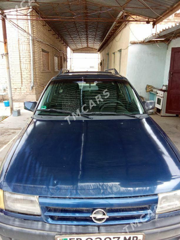 Opel Astra 1993 - 30 000 TMT - Мургап - img 2