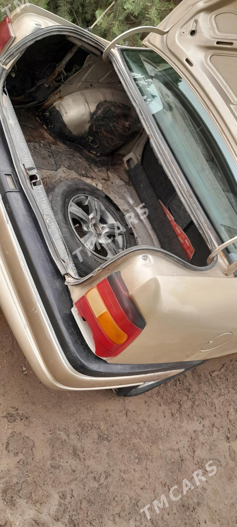 Opel Vectra 1994 - 27 000 TMT - Гурбансолтан Едже - img 3
