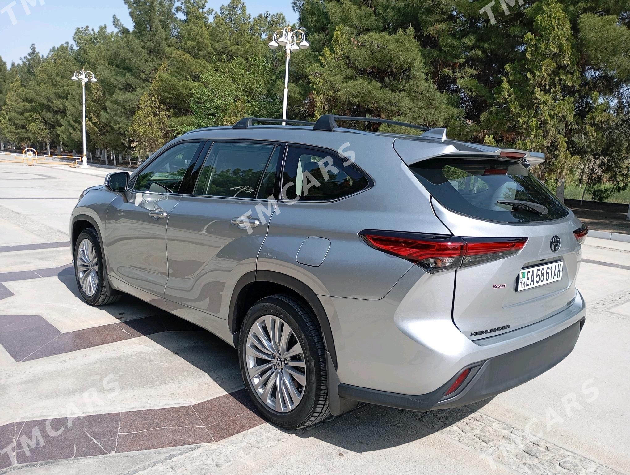 Toyota Highlander 2021 - 640 000 TMT - Гёкдепе - img 9