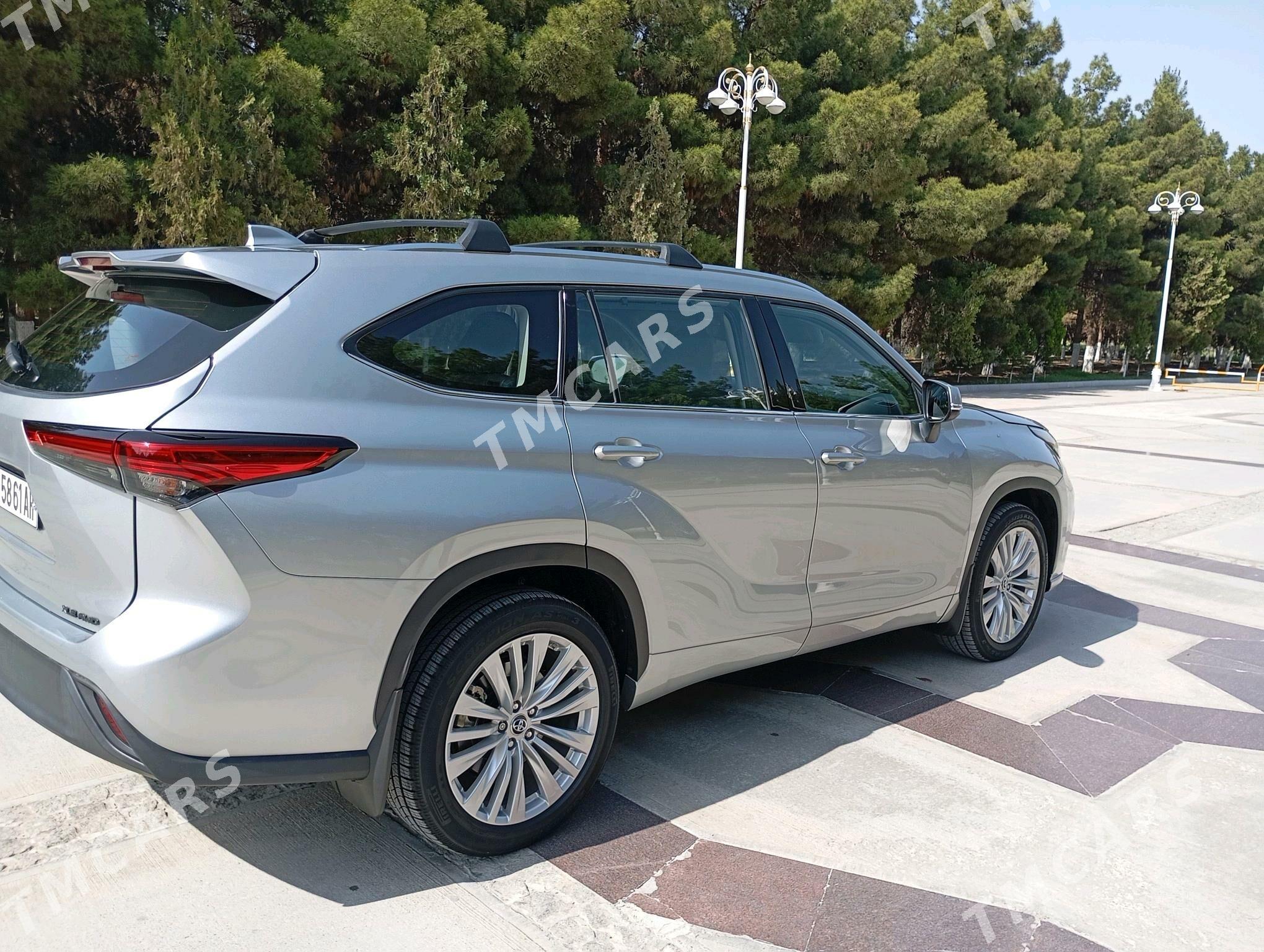 Toyota Highlander 2021 - 640 000 TMT - Гёкдепе - img 7