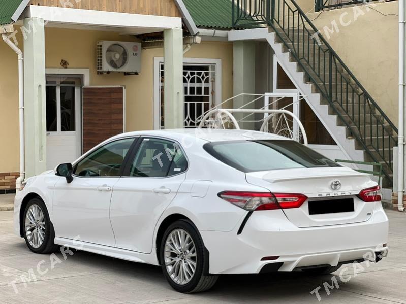 Toyota Camry 2019 - 290 000 TMT - Balkanabat - img 4
