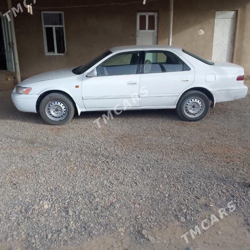 Toyota Camry 1999 - 82 000 TMT - Сакарчага - img 3