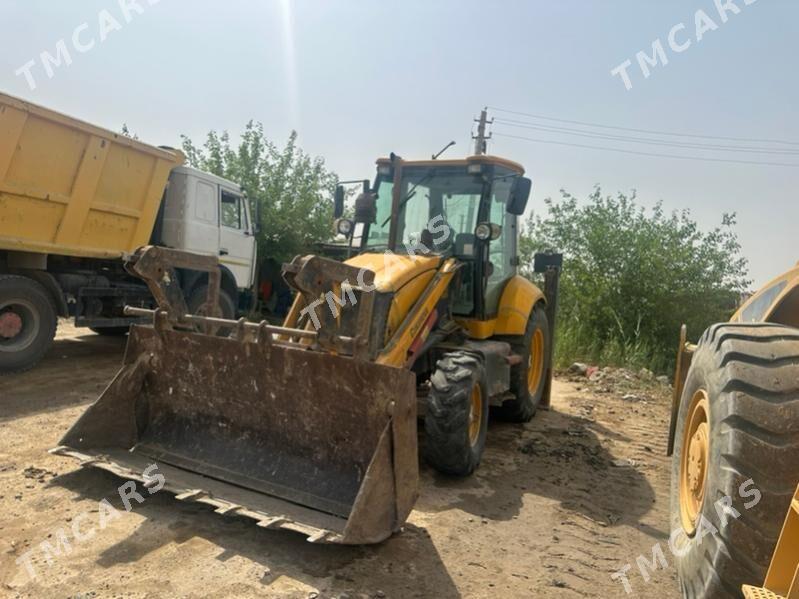 JCB 3CX Compact 2013 - 425 000 TMT - Aşgabat - img 2