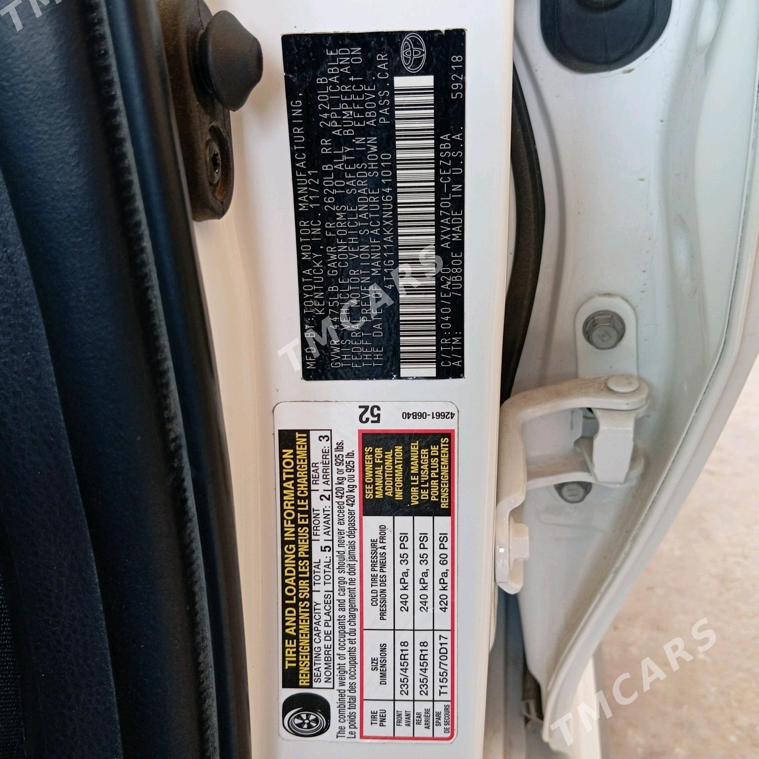 Toyota Camry 2022 - 310 000 TMT - Halaç - img 4