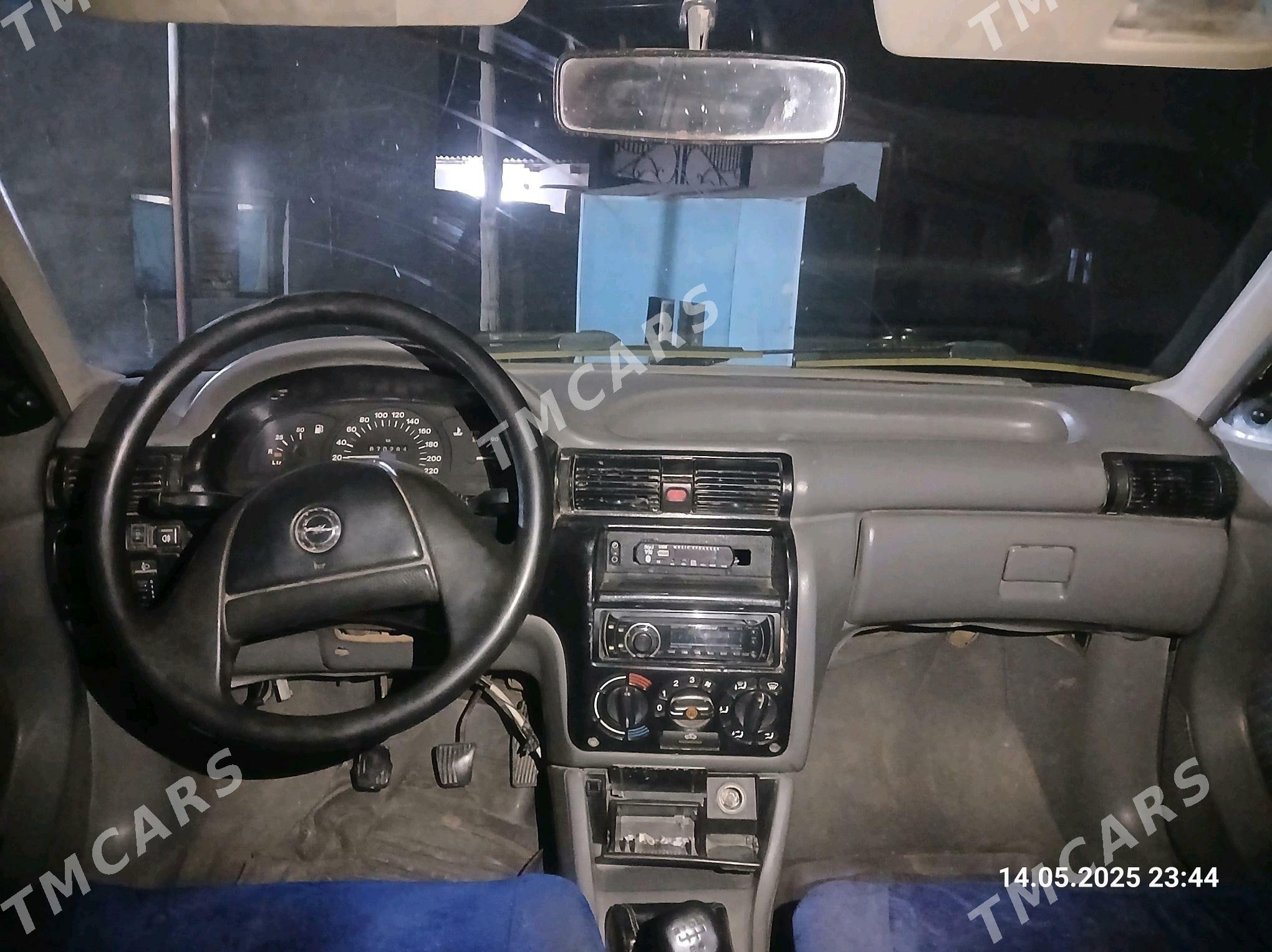 Opel Astra 1992 - 23 000 TMT - Ёлётен - img 4
