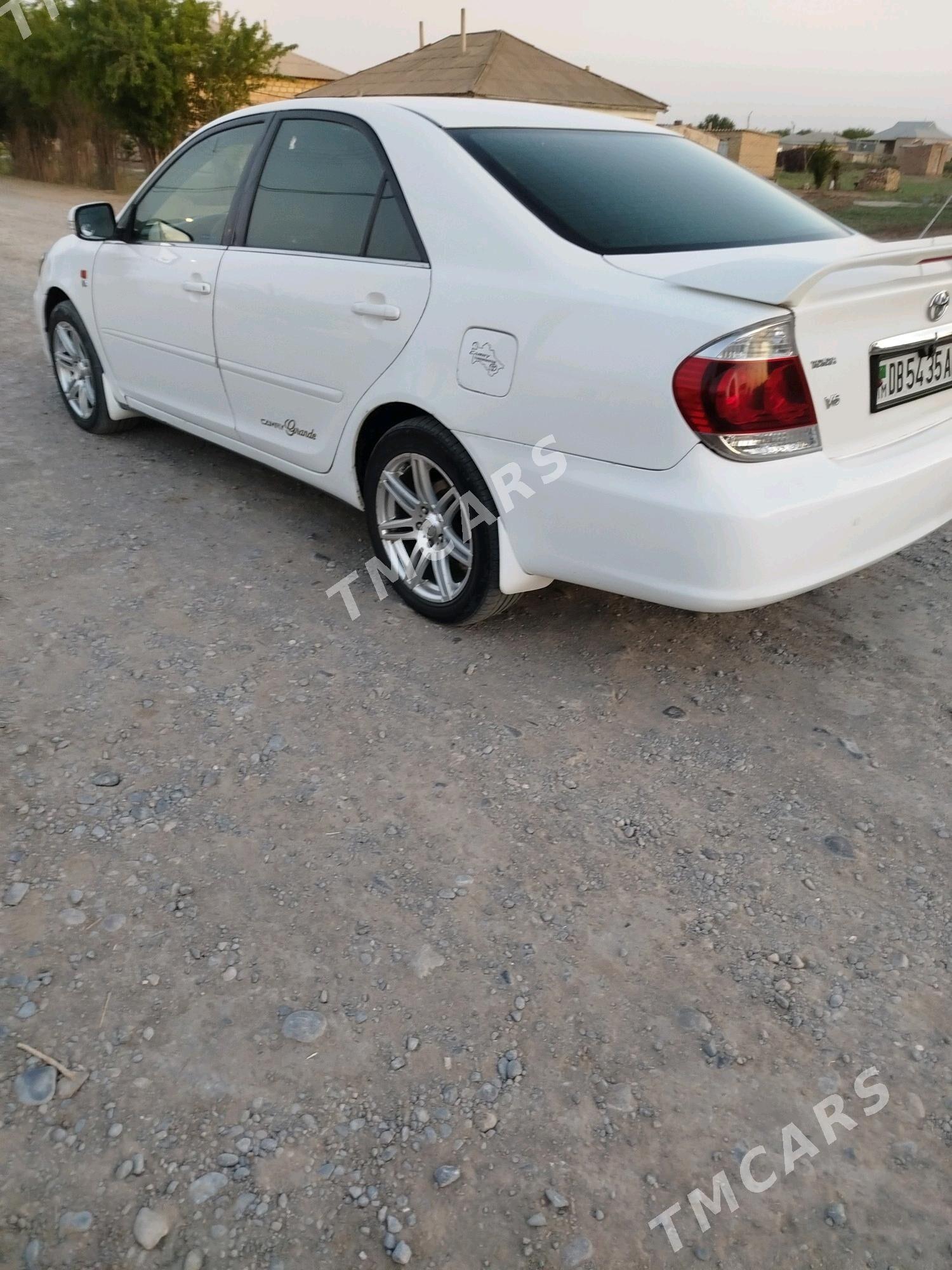 Toyota Camry 2002 - 118 000 TMT - Babadaýhan - img 8