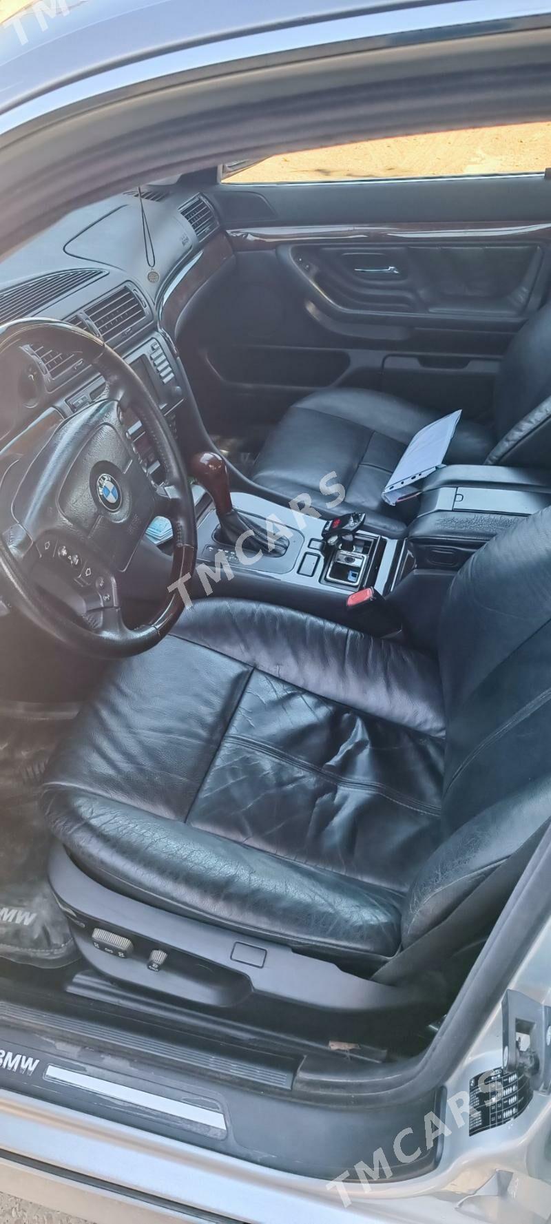 BMW 7 Series 2001 - 115 000 TMT - Хазар - img 5