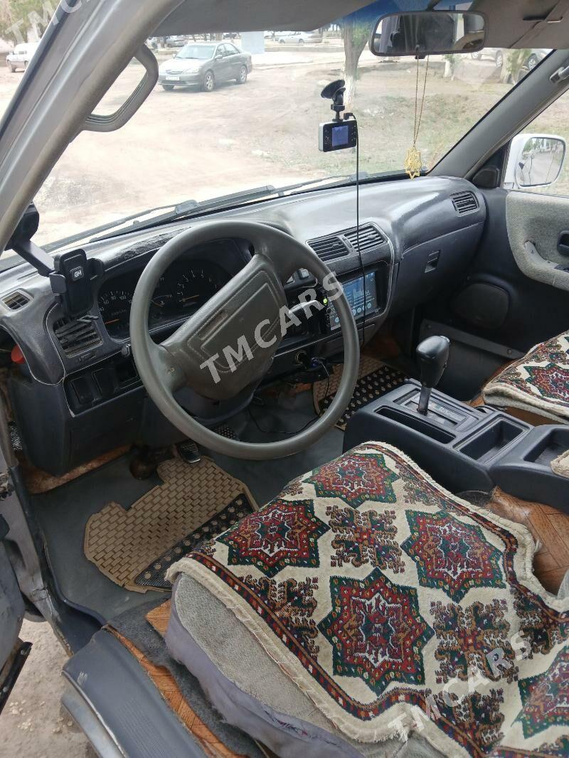 Toyota Town Ace 1994 - 45 000 TMT - Гурбансолтан Едже - img 7