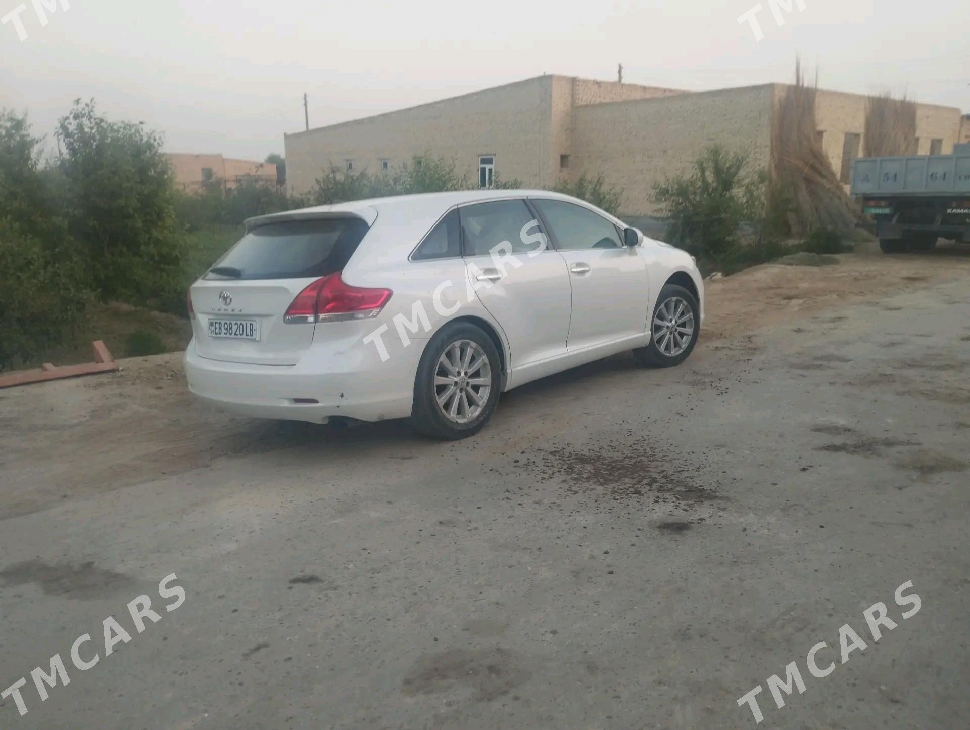 Toyota Venza 2011 - 200 000 TMT - Sakar - img 2