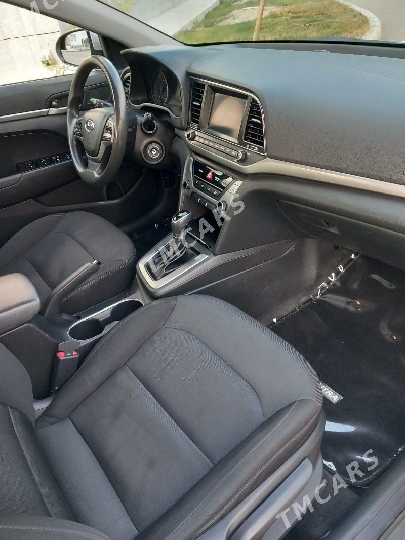 Hyundai Elantra 2018 - 195 000 TMT - Gökdepe - img 4