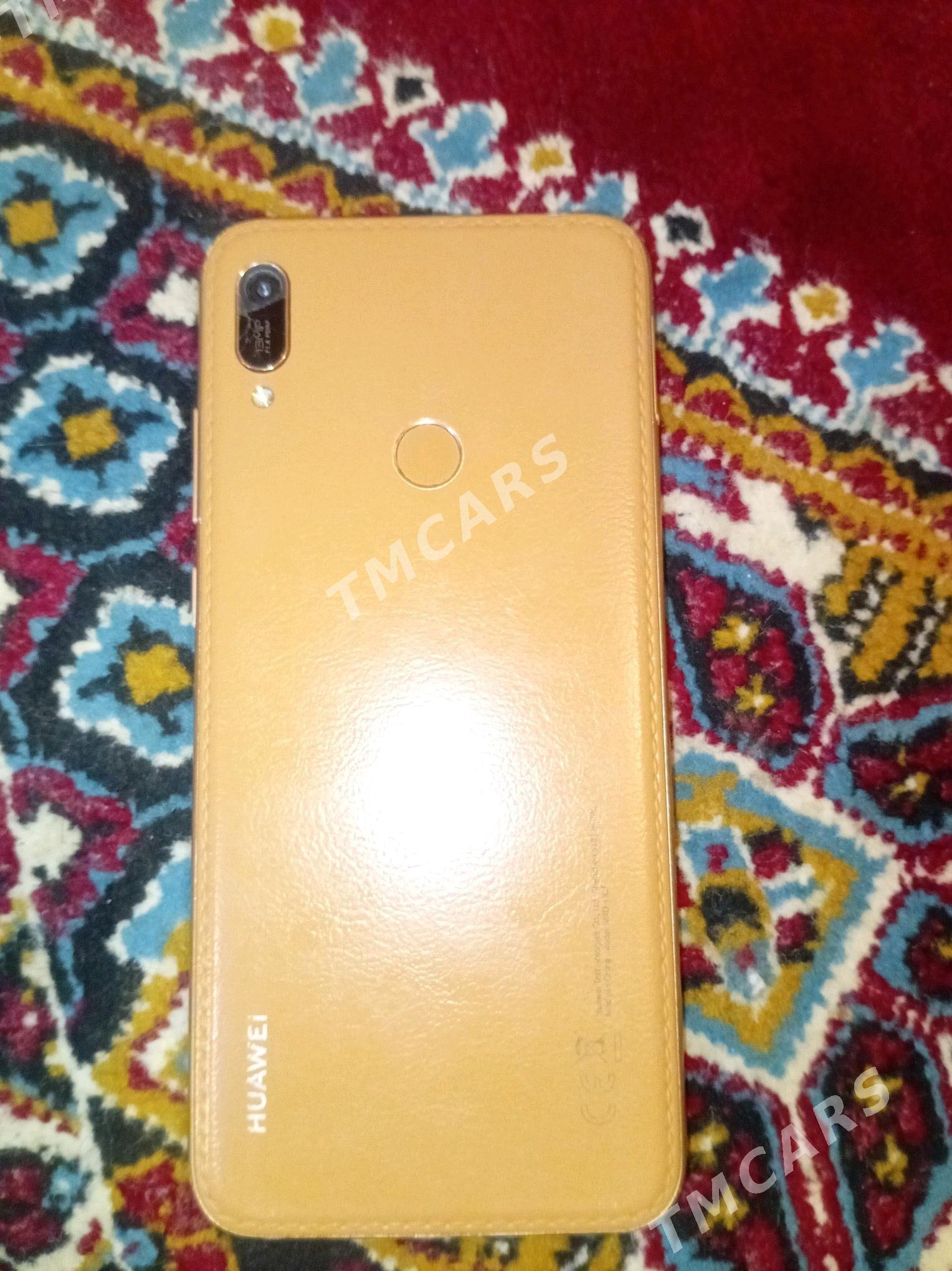 Huawei Y6 - Гумдаг - img 2