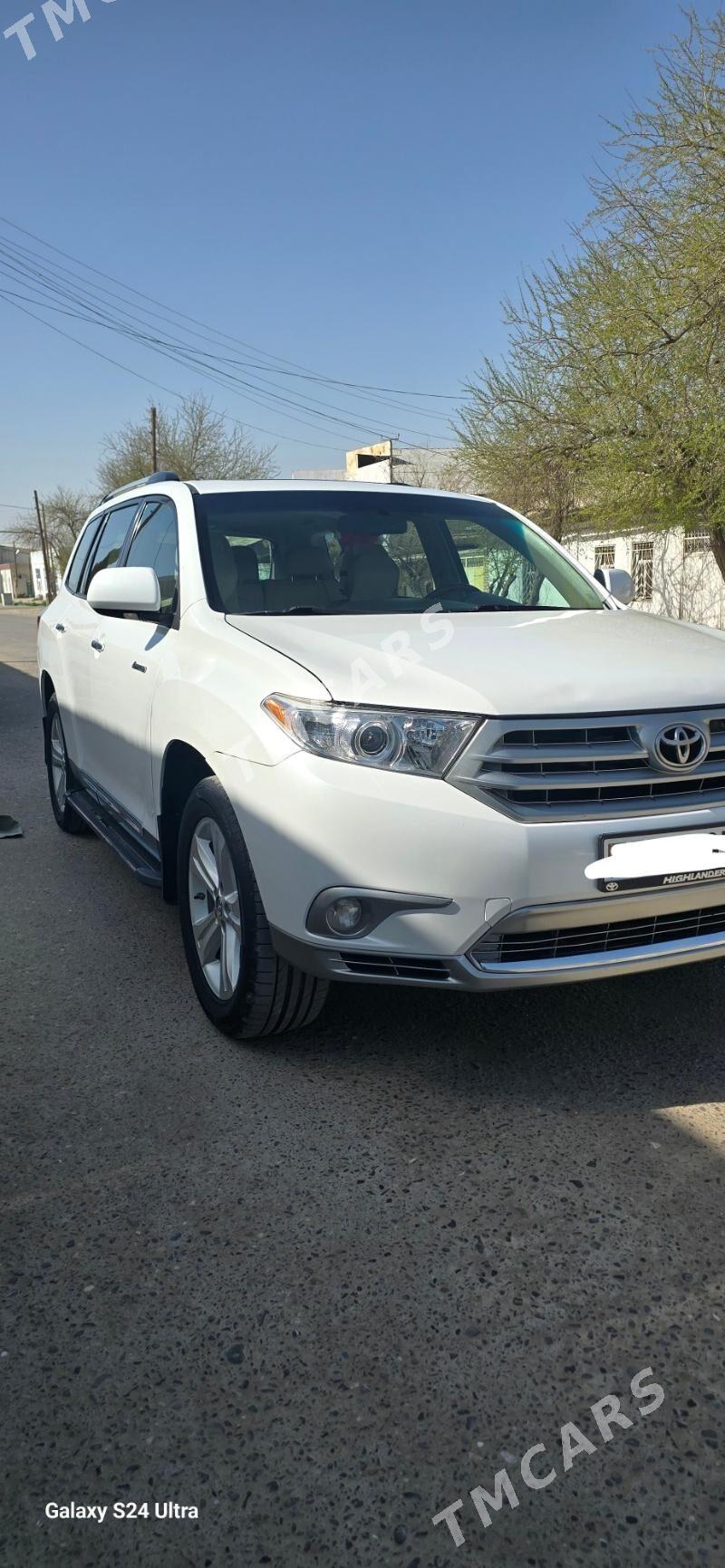 Toyota Highlander 2010 - 300 000 TMT - Ýolöten - img 3