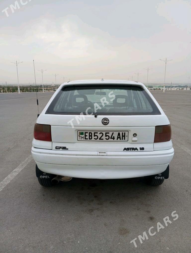 Opel Astra 1992 - 35 000 TMT - Анев - img 5