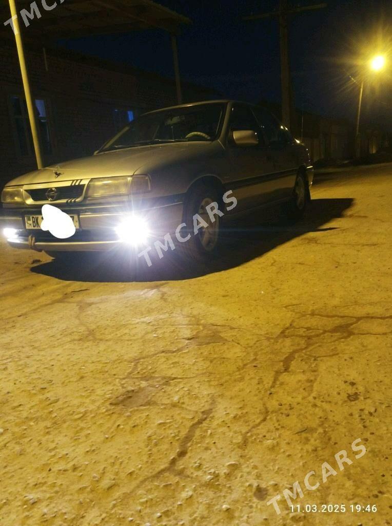Opel Vectra 1995 - 60 000 TMT - Гурбансолтан Едже - img 7