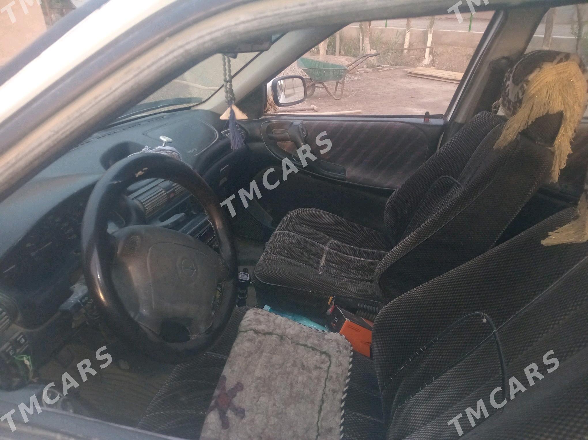 Opel Astra 1995 - 40 000 TMT - Türkmenbaşy etr. - img 6