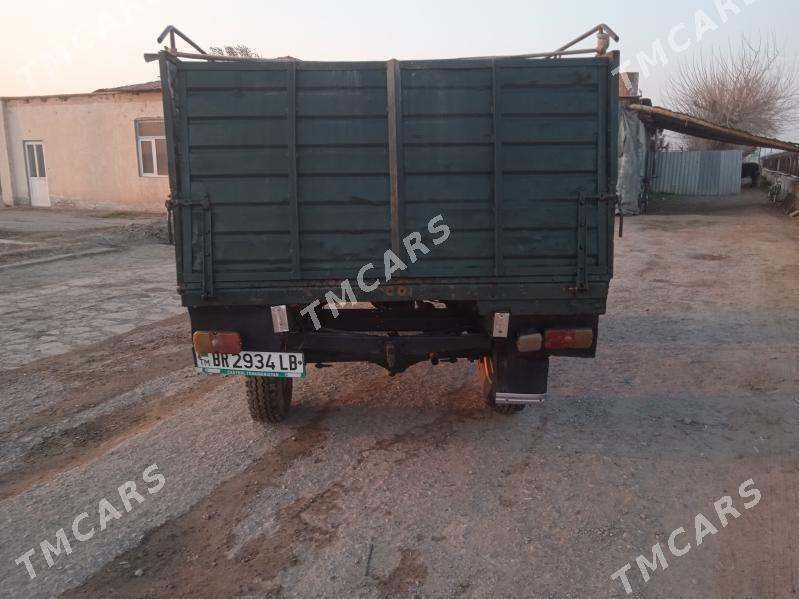 UAZ 452 1984 - 44 000 TMT - Фарап - img 4