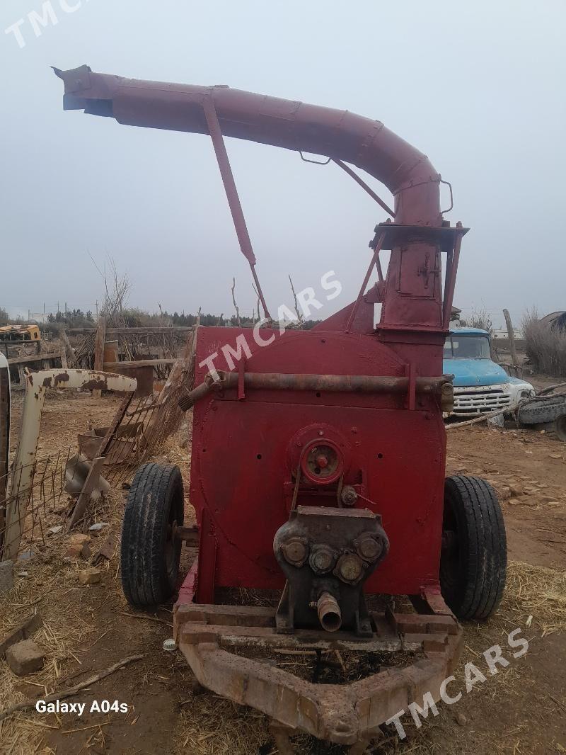 MTZ T-28 1980 - 35 000 TMT - Теджен - img 4
