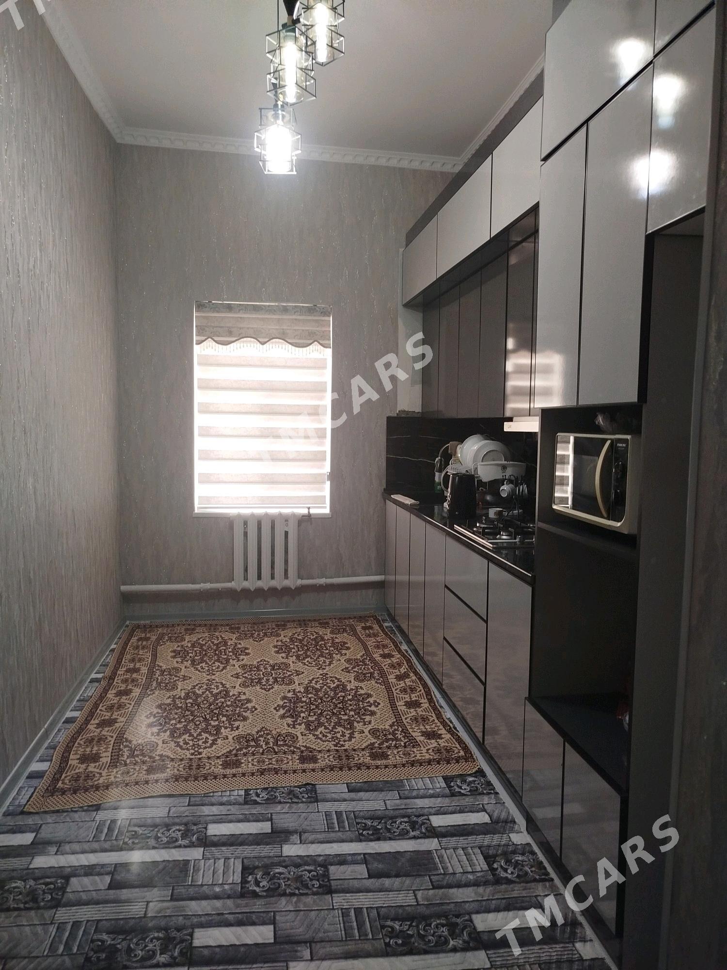 Satlyk jaý änew arkaç köçe - Änew - img 4
