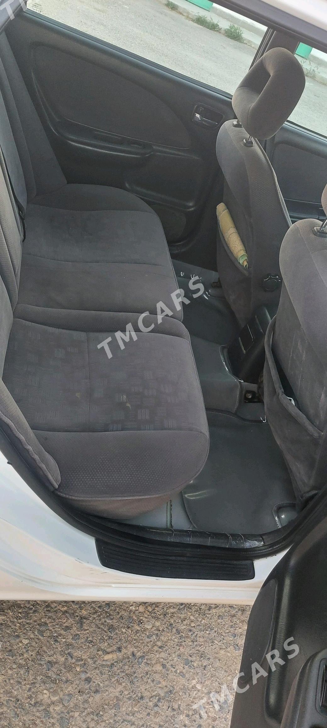 Toyota Avensis 2002 - 100 000 TMT - Багир - img 6