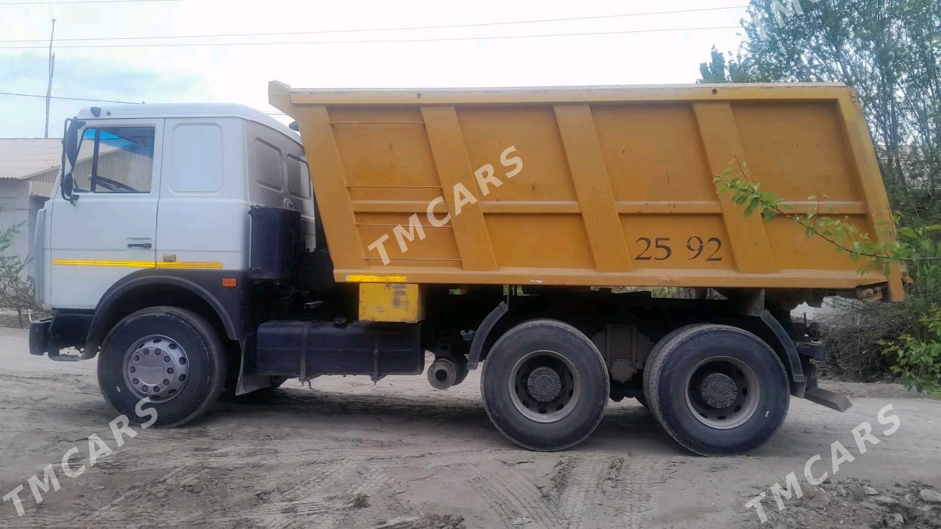Maz Samosval 2012 - 450 000 TMT - Гурбансолтан Едже - img 2