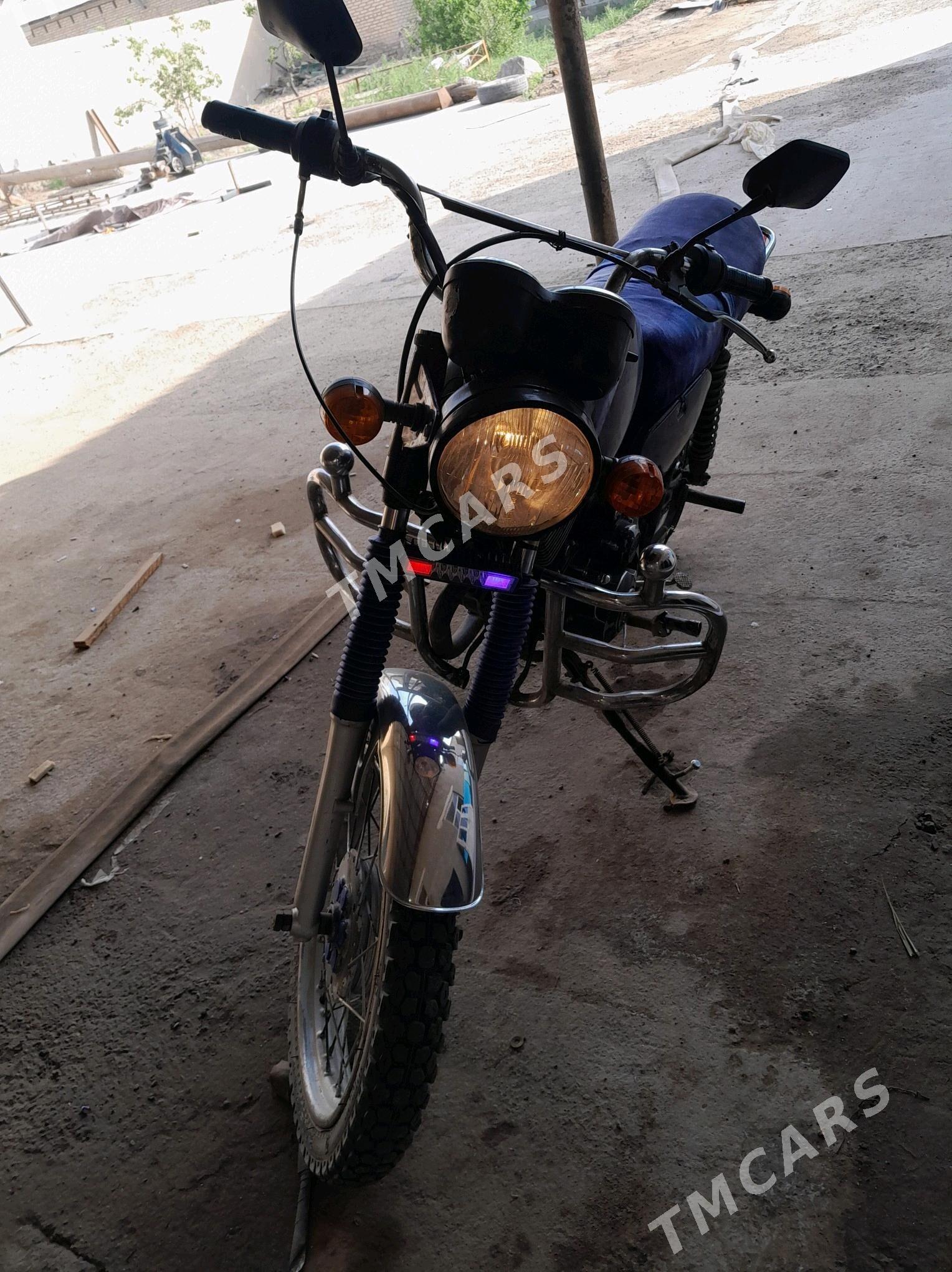 Jawa 300 2022 - 10 000 TMT - Саят - img 5