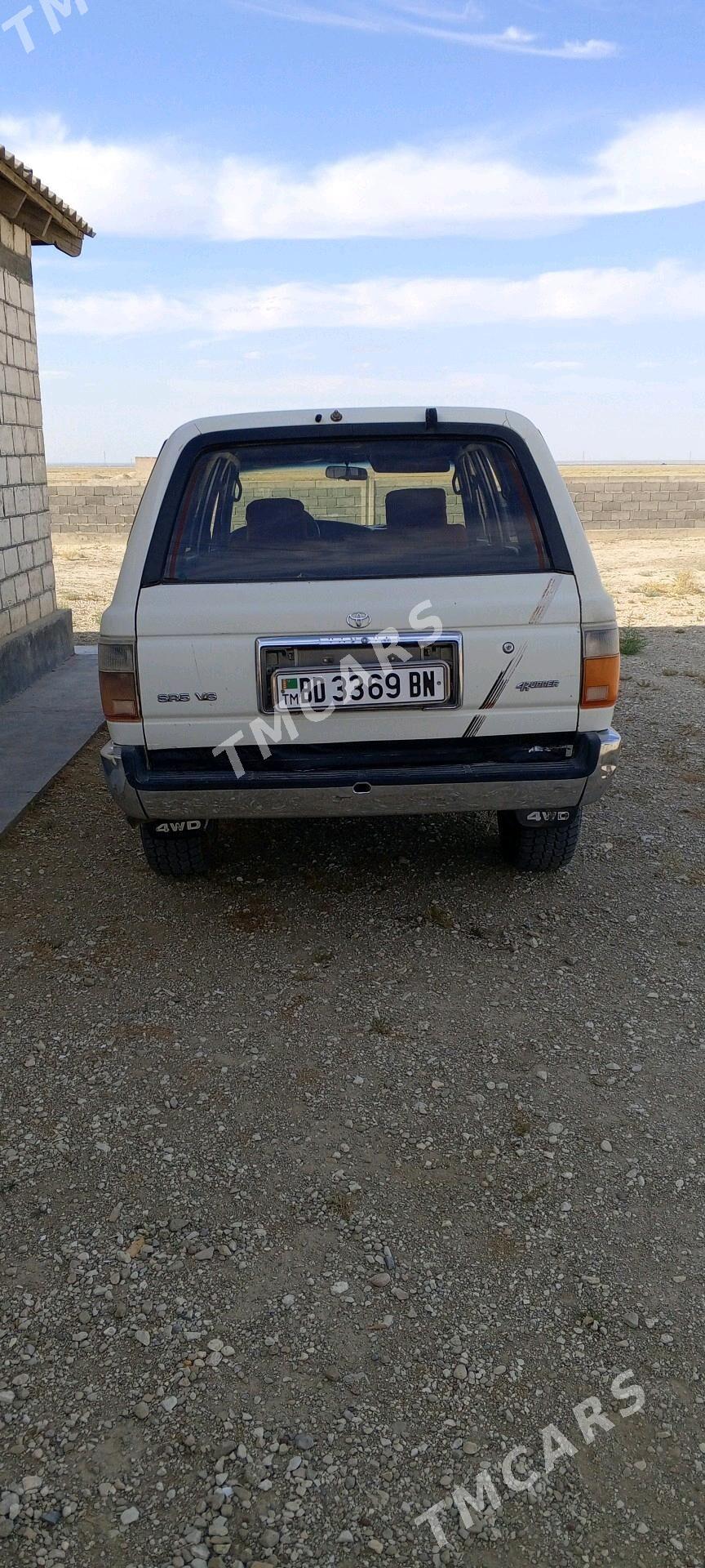 Toyota 4Runner 1993 - 75 000 TMT - Берекет - img 3