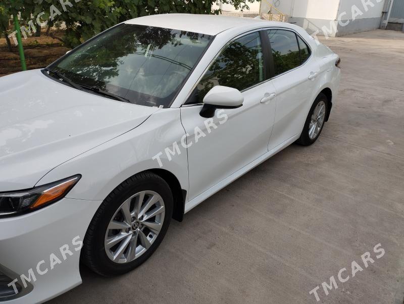 Toyota Camry 2021 - 338 000 TMT - Aşgabat - img 3