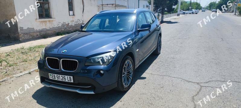 BMW X1 2012 - 250 000 TMT - Туркменабат - img 4
