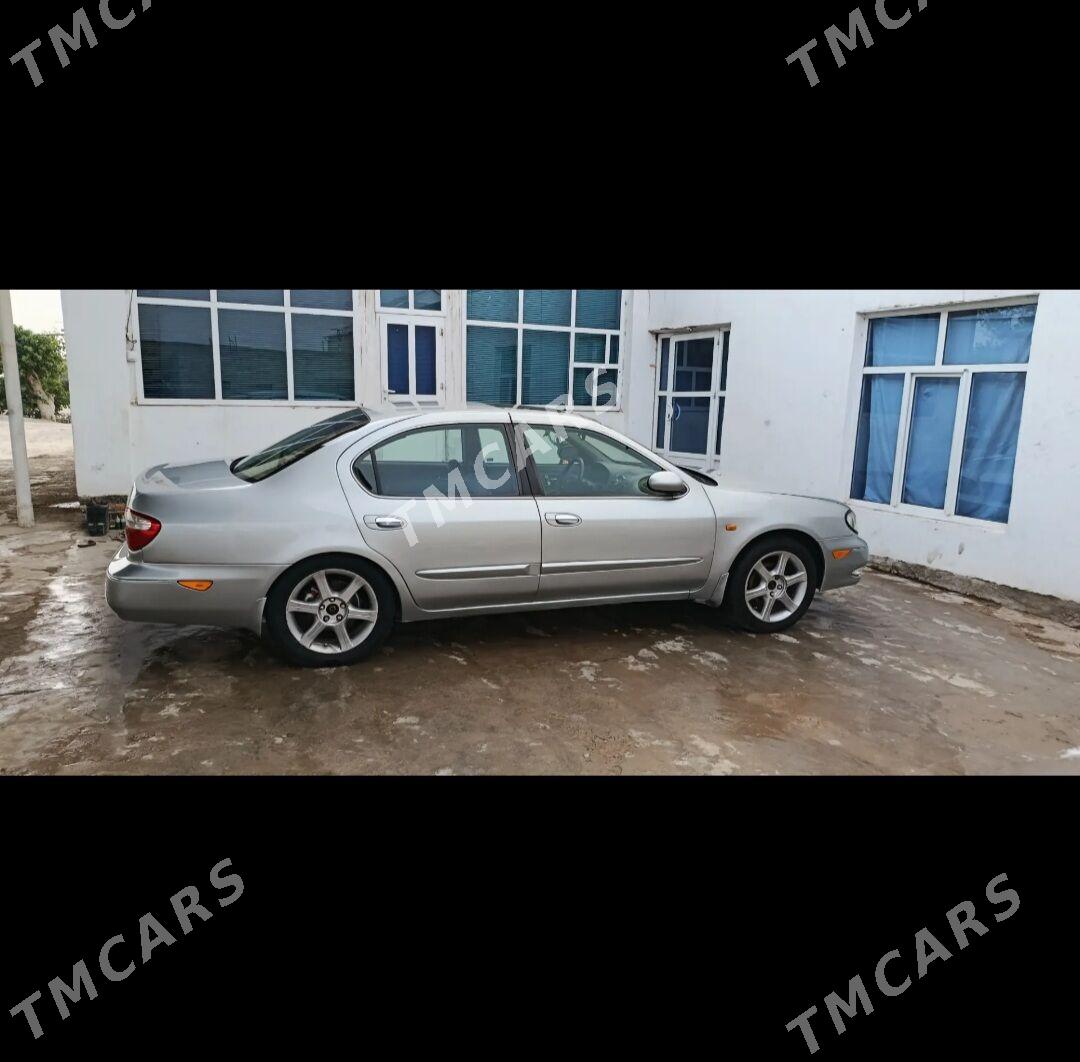 Infiniti I30 2001 - 67 000 TMT - Mary - img 3