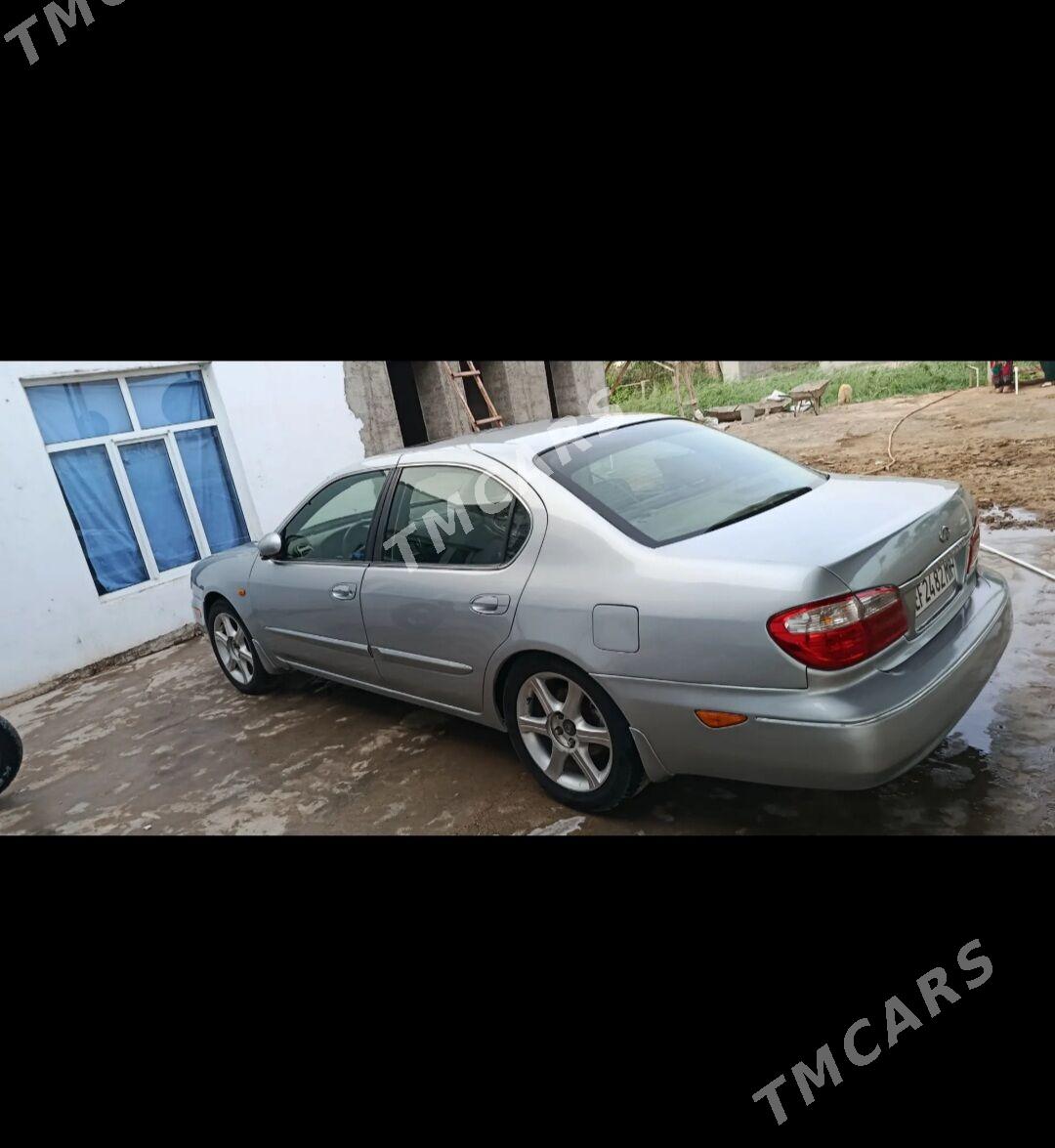 Infiniti I30 2001 - 67 000 TMT - Mary - img 2