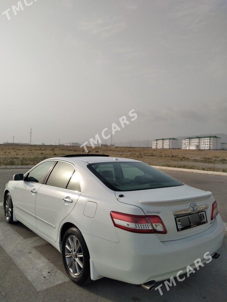 Toyota Camry 2010 - 215 000 TMT - Балканабат - img 2