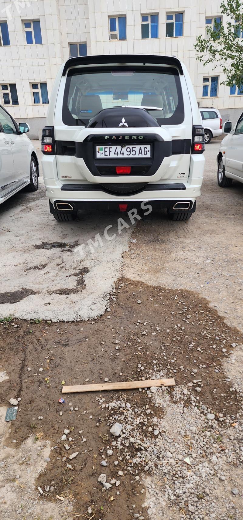 Mitsubishi Pajero 2014 - 330 000 TMT - Aşgabat - img 3