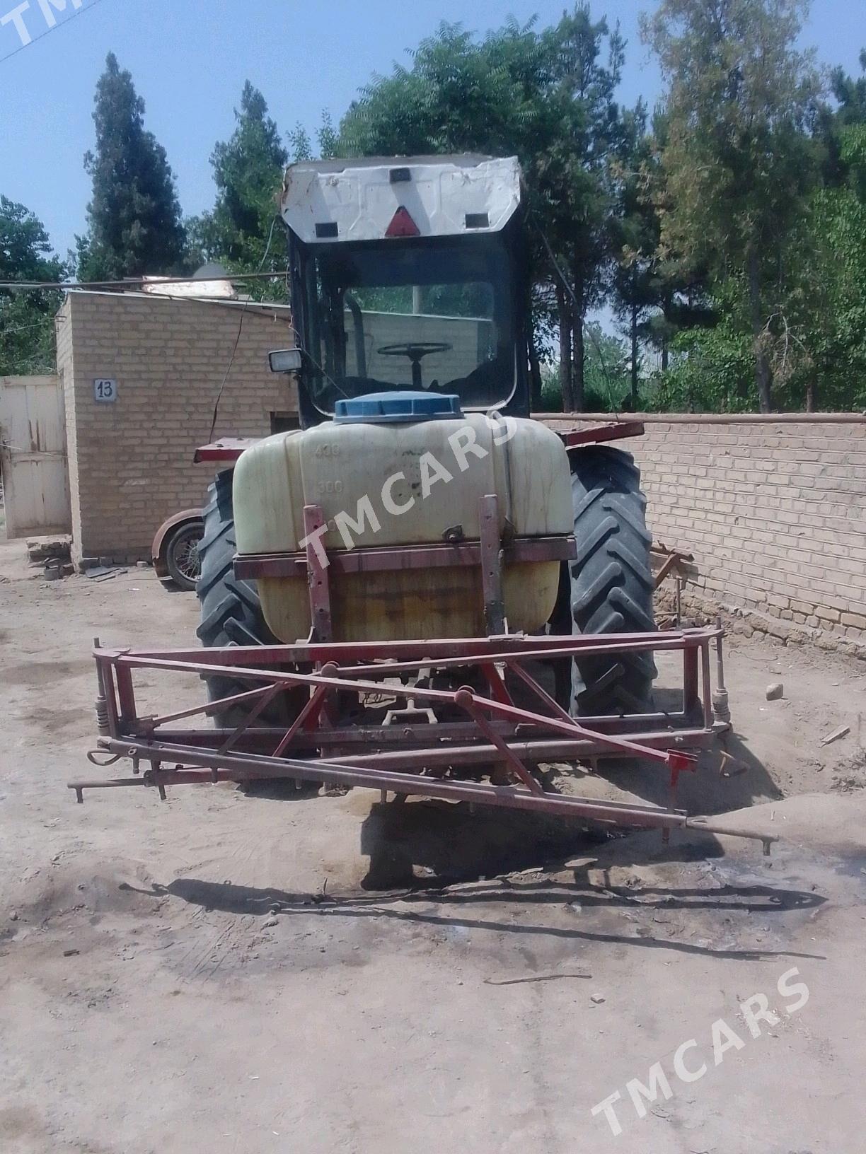 MTZ T-28 2002 - 8 000 TMT - Garabekewül - img 2