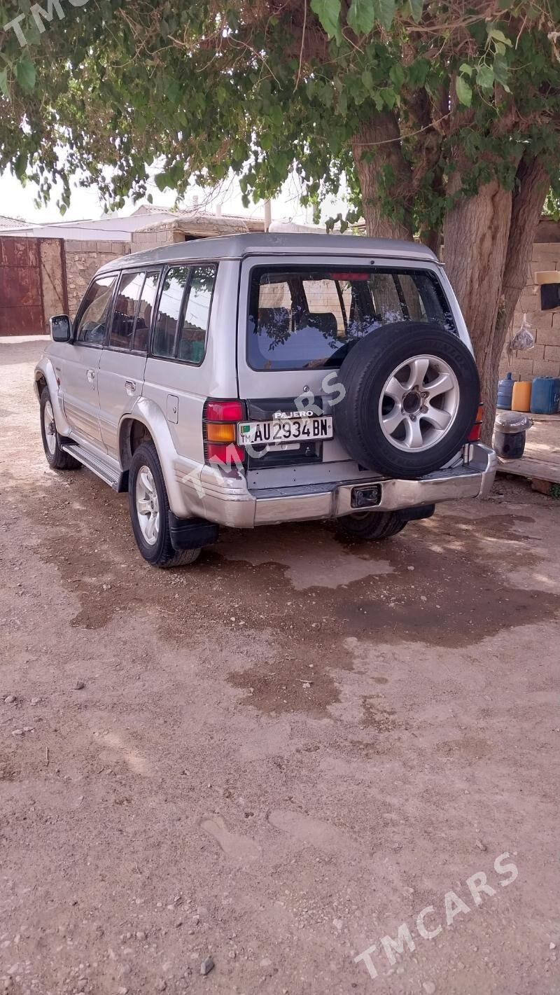 Mitsubishi Pajero 1992 - 44 000 TMT - Jebel - img 2